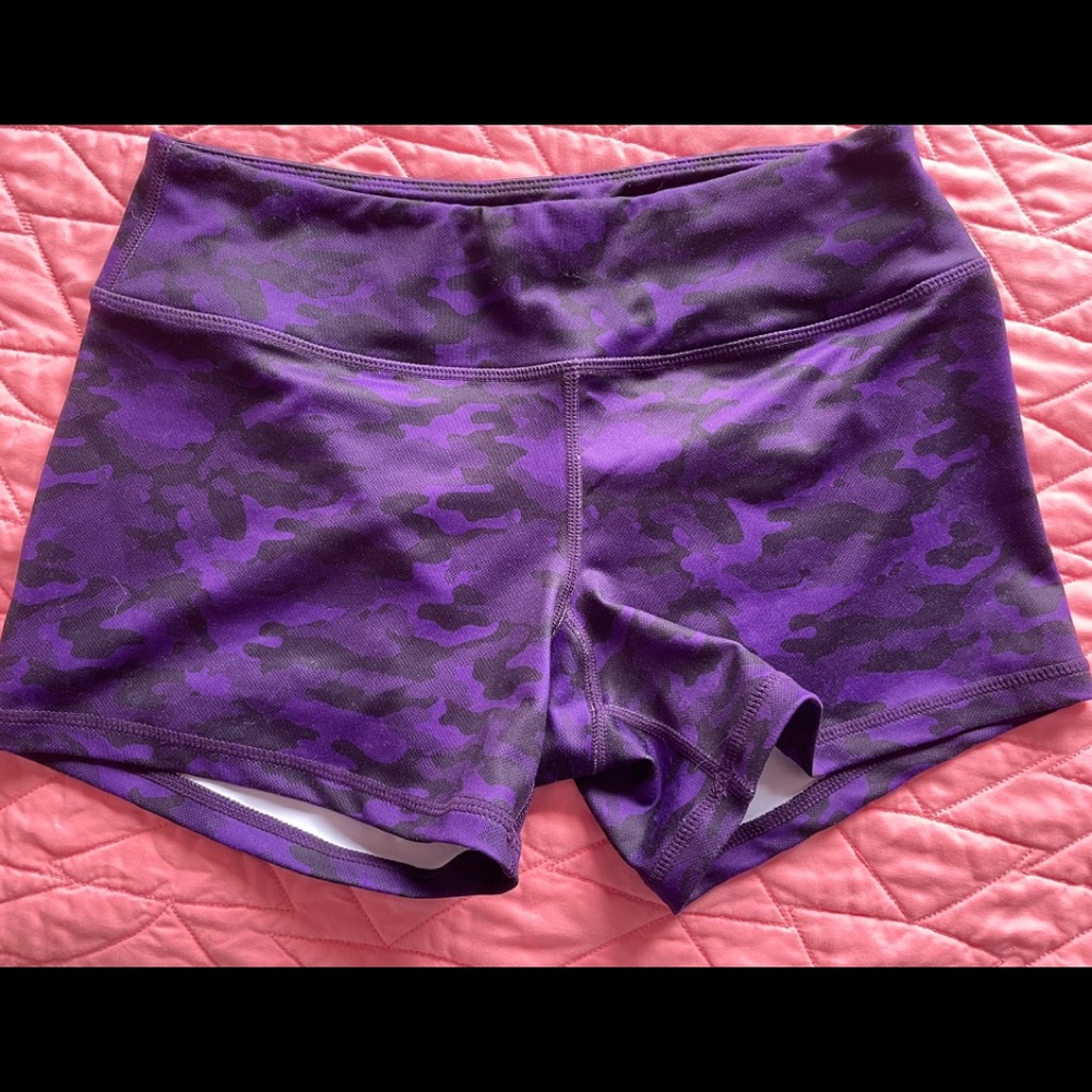 Born Primitive Double Take Booty Shorts size S
